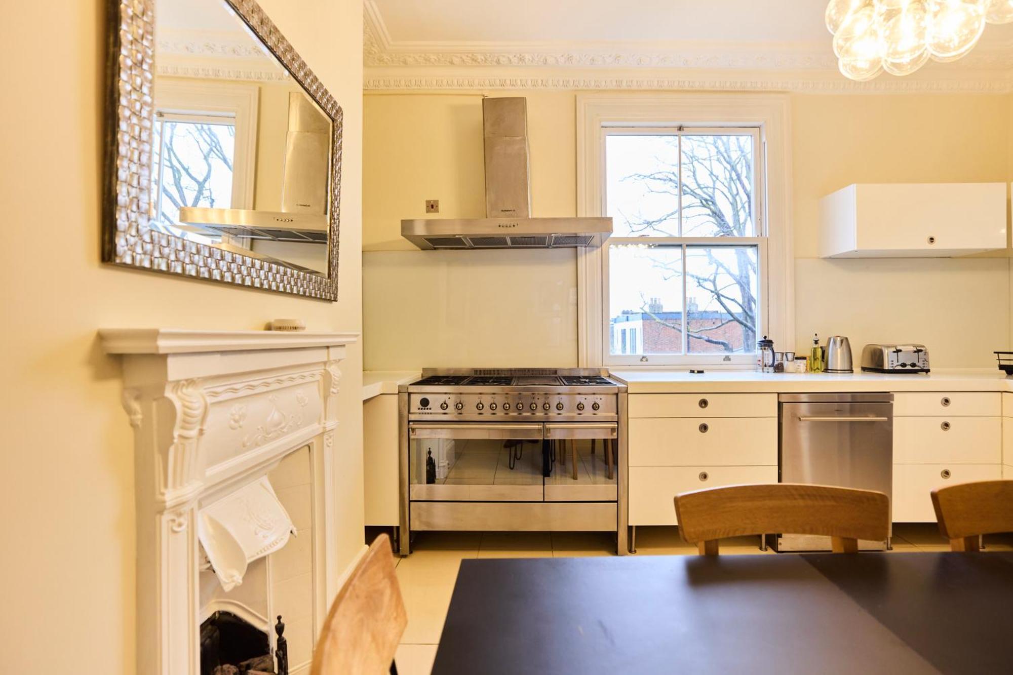 The Peckham Hideaway - Bright 3bdr Flat Appartamento Londra