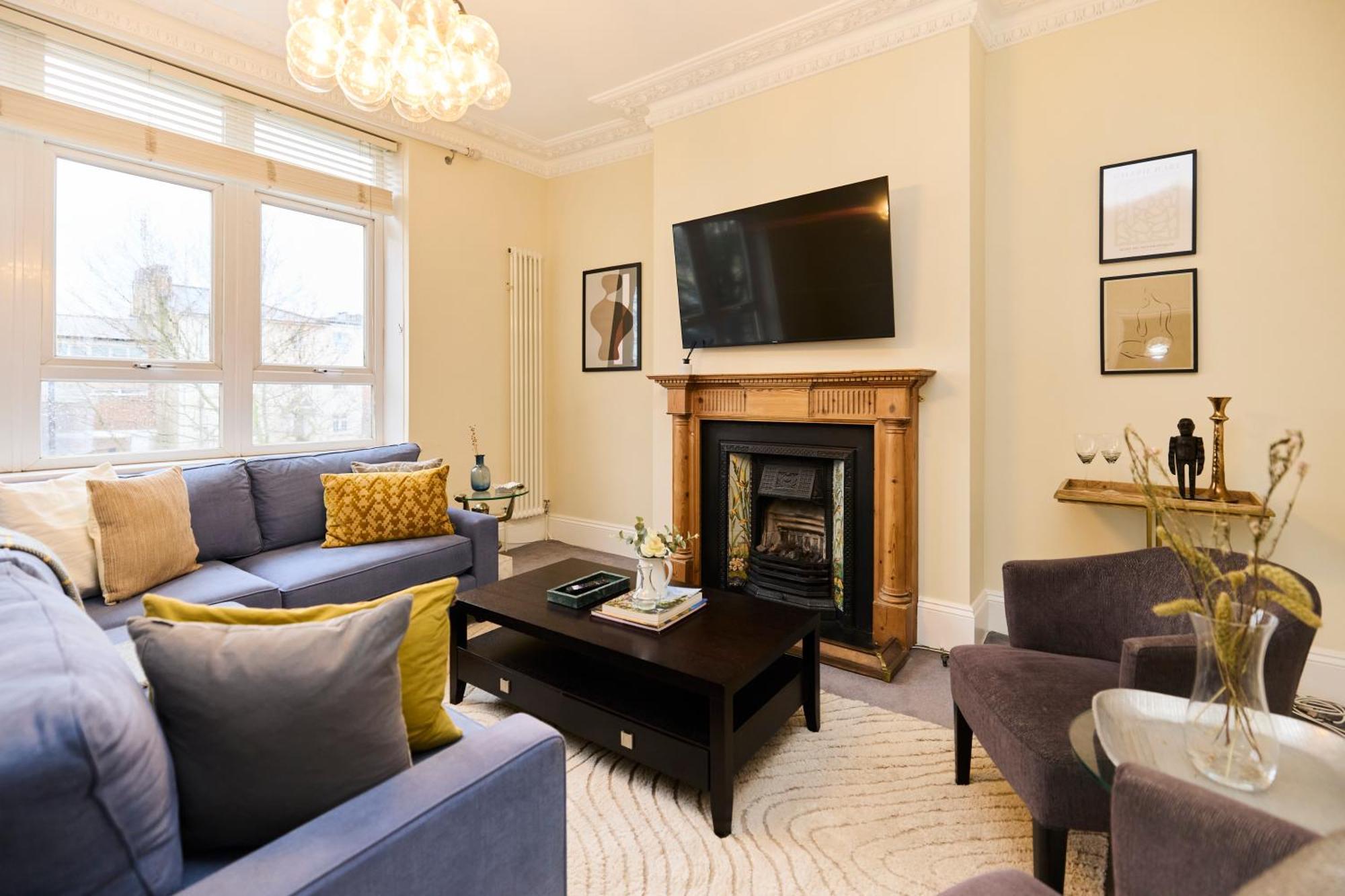 The Peckham Hideaway - Bright 3bdr Flat Appartamento *